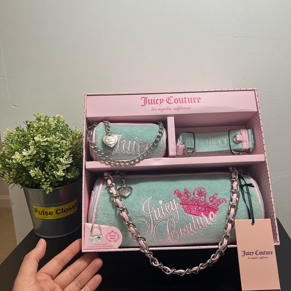 Juicy Couture Heritage Barrel Bag 3PC Gift Set - Mint & Pink NEW - Picture 7 of 14